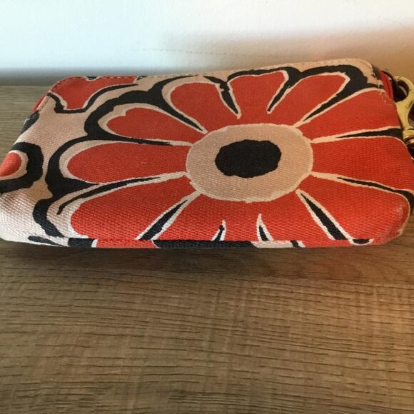Coach Red Floral Wristlet - Picture 4 of 10